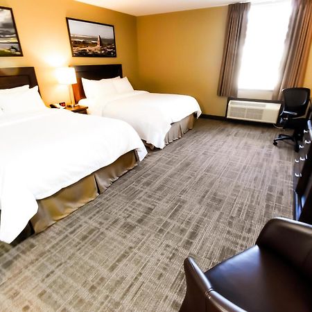 Canad Inns Destination Centre Windsor Park Winnipeg Esterno foto