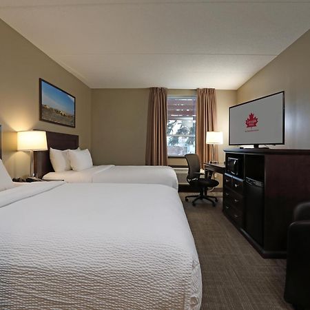 Canad Inns Destination Centre Windsor Park Winnipeg Esterno foto