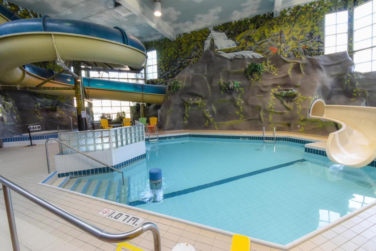 Canad Inns Destination Centre Windsor Park Winnipeg Esterno foto