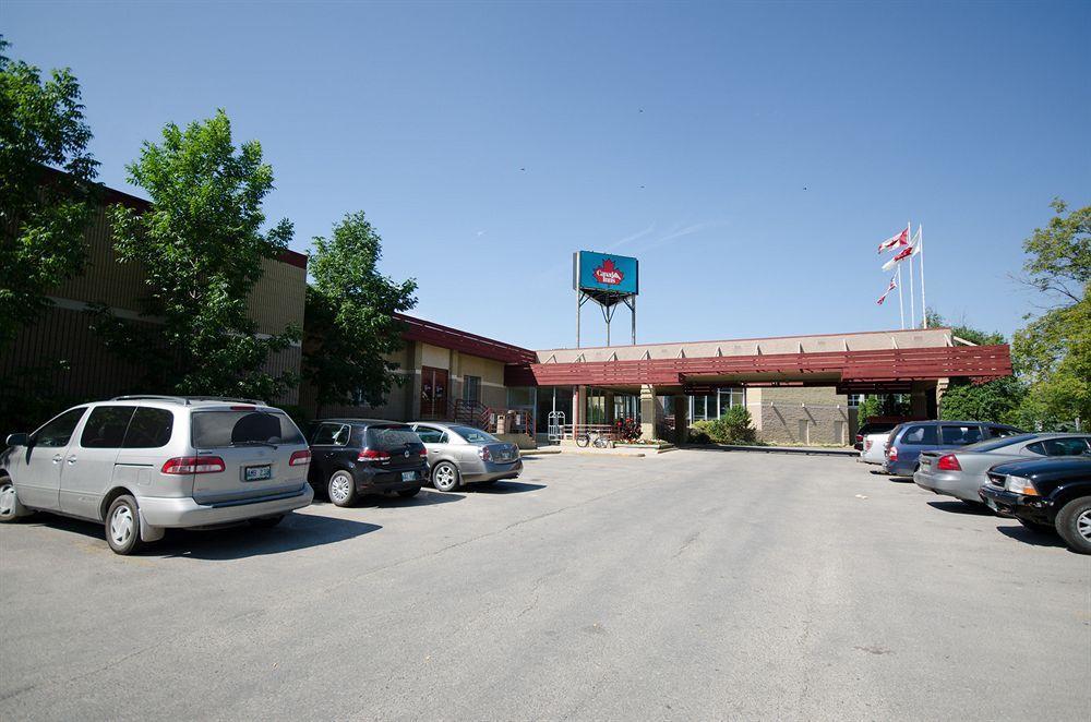Canad Inns Destination Centre Windsor Park Winnipeg Esterno foto